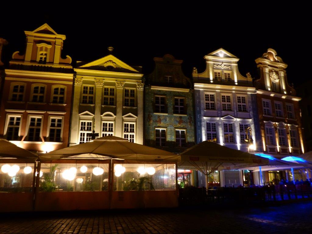 Poznan Old Market Square by night 4