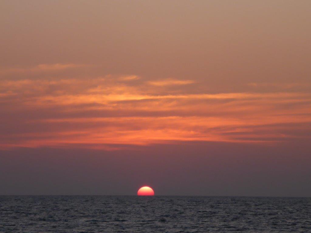 Sunset seen from Galle Face Green in Colombo 2