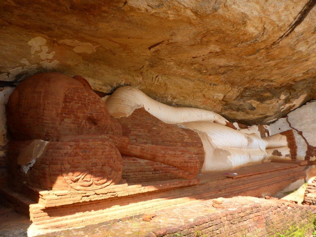 Reclining Buddha.
