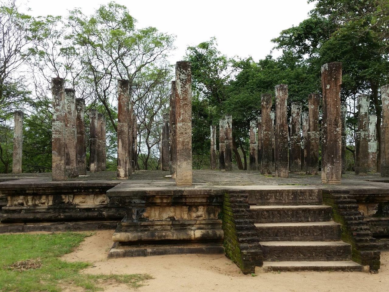 Alahana Pirivena in Polonnaruwa 3