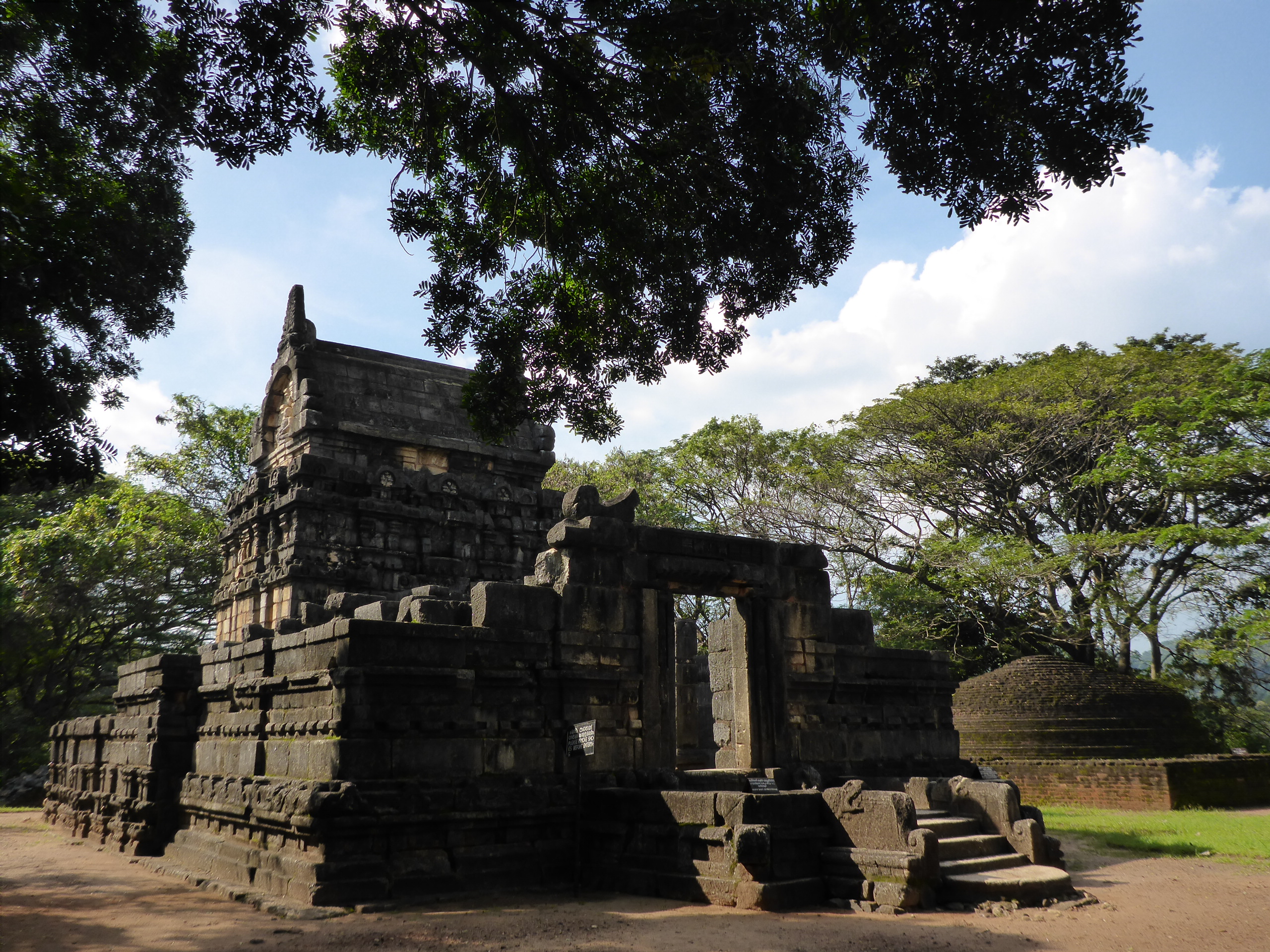 The Hindu Temple Nalanda Gedige
