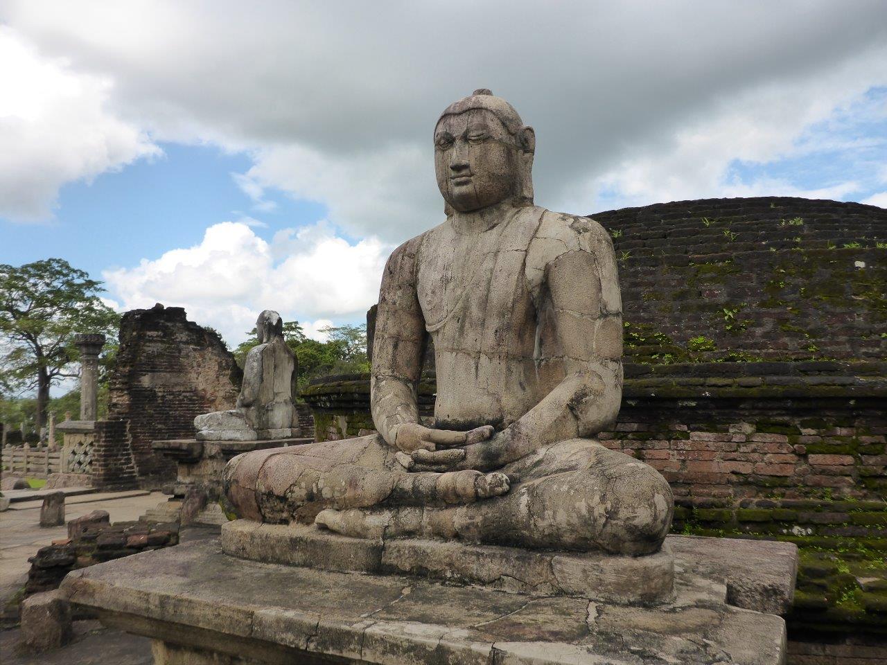The Vatadage at the sacred Quadrangle in Polonnaruwa 3