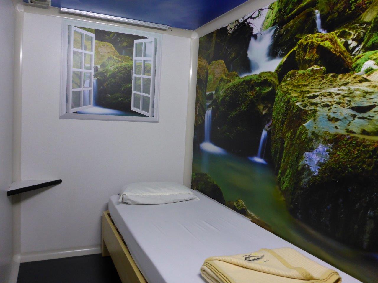 Single room Snooze Cube at Dubai Airport