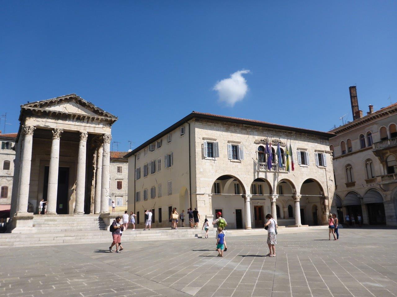 Main square of Pula and Temple of Augustus.