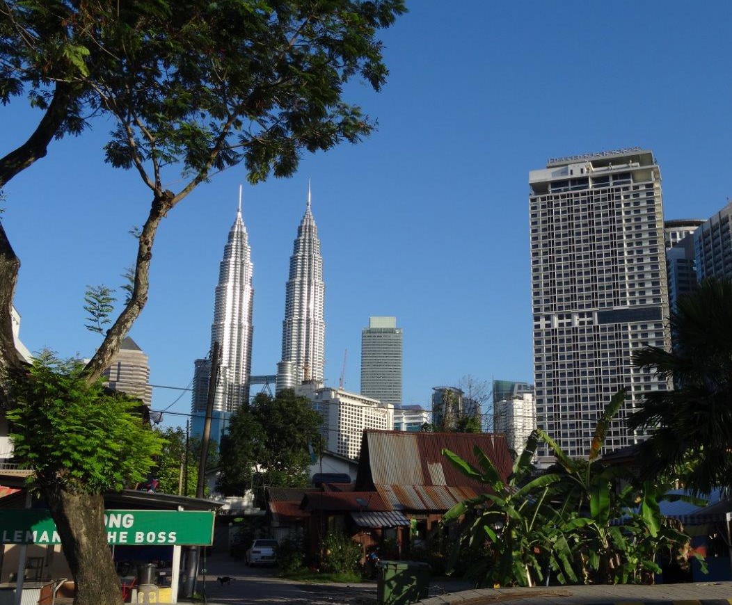 Old vs. modern in KL, Malaysia