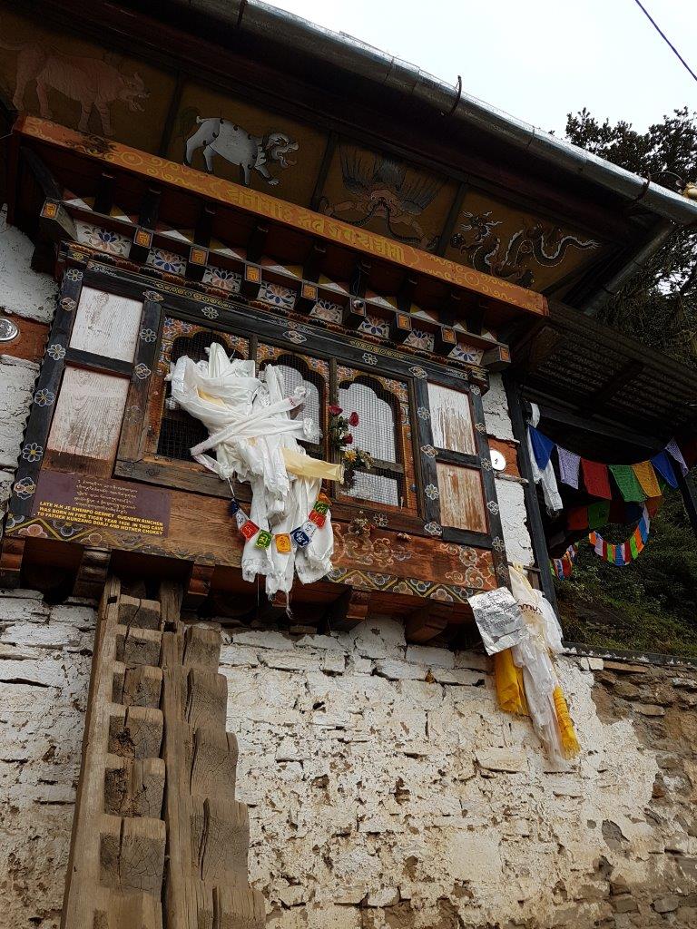 His Holiness Je Khenpo named Gendün Rinchen was born here.