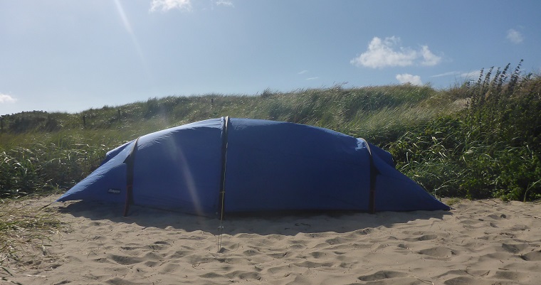 The overnight stay in the sandy dune!