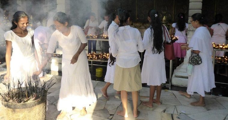 Poya day in Colombo