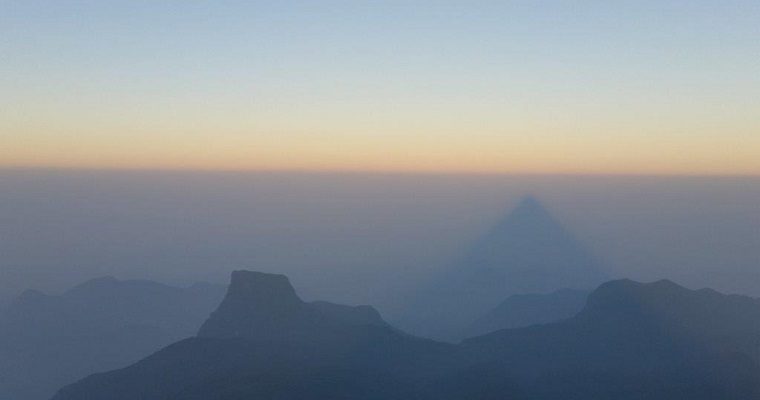 Hiking to Adam’s Peak