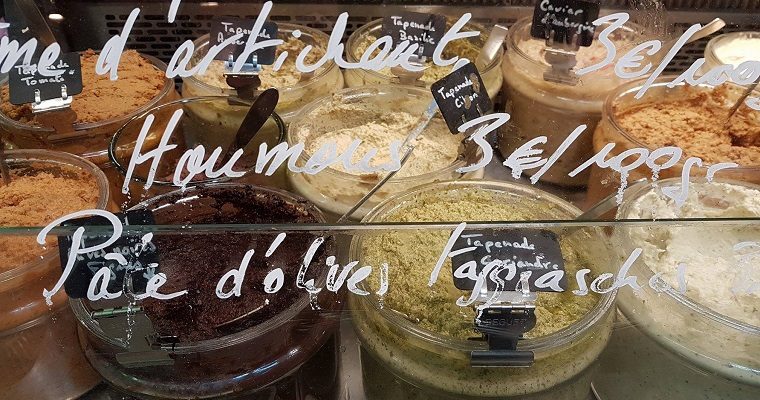 Food tour in Paris with a local